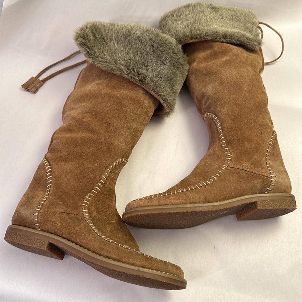 Jack Rodgers Tall Faux Fur Lined Tan Suede Pull Up Boots SZ 7 Fringe Tassel